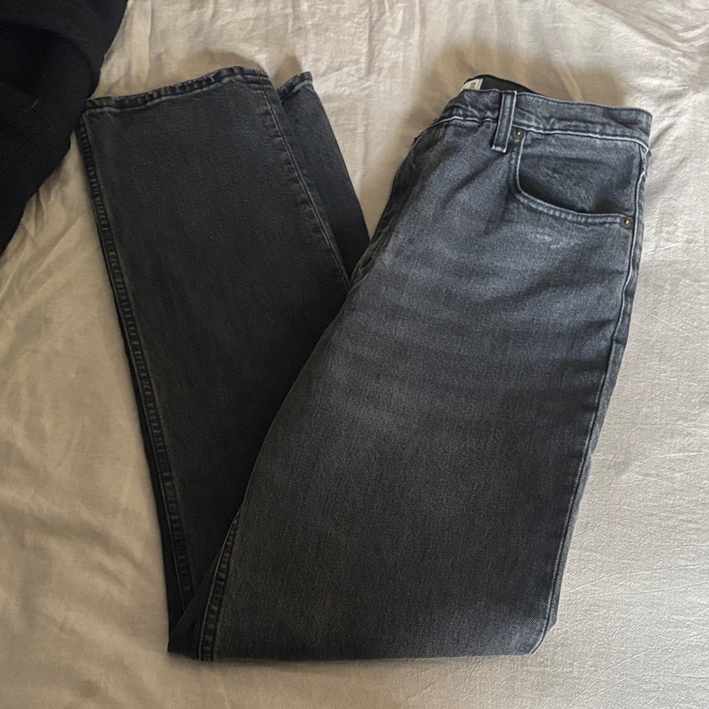 Abercrombie & Fitch 90s Straight Ultra High Rise